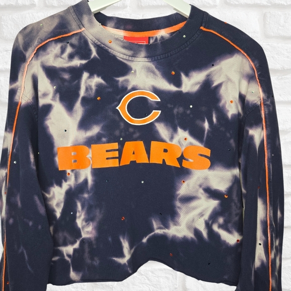 Chicago Bears Crop Tee - Picture 3 of 7